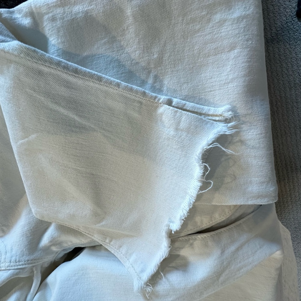 Mother ‘The Rascal Ankle Snippet’ Jean In Cream - image 4